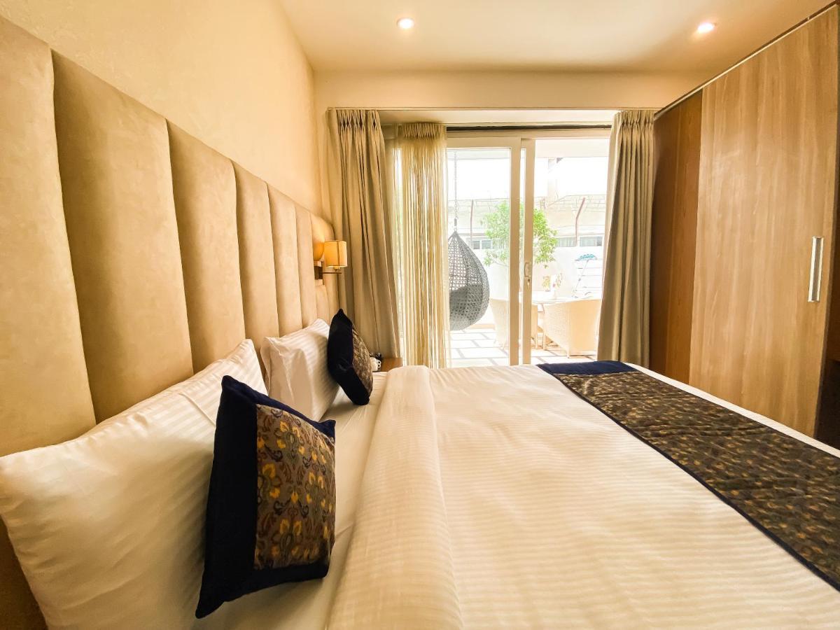 Sky Suites Gurgaon Bagian luar foto