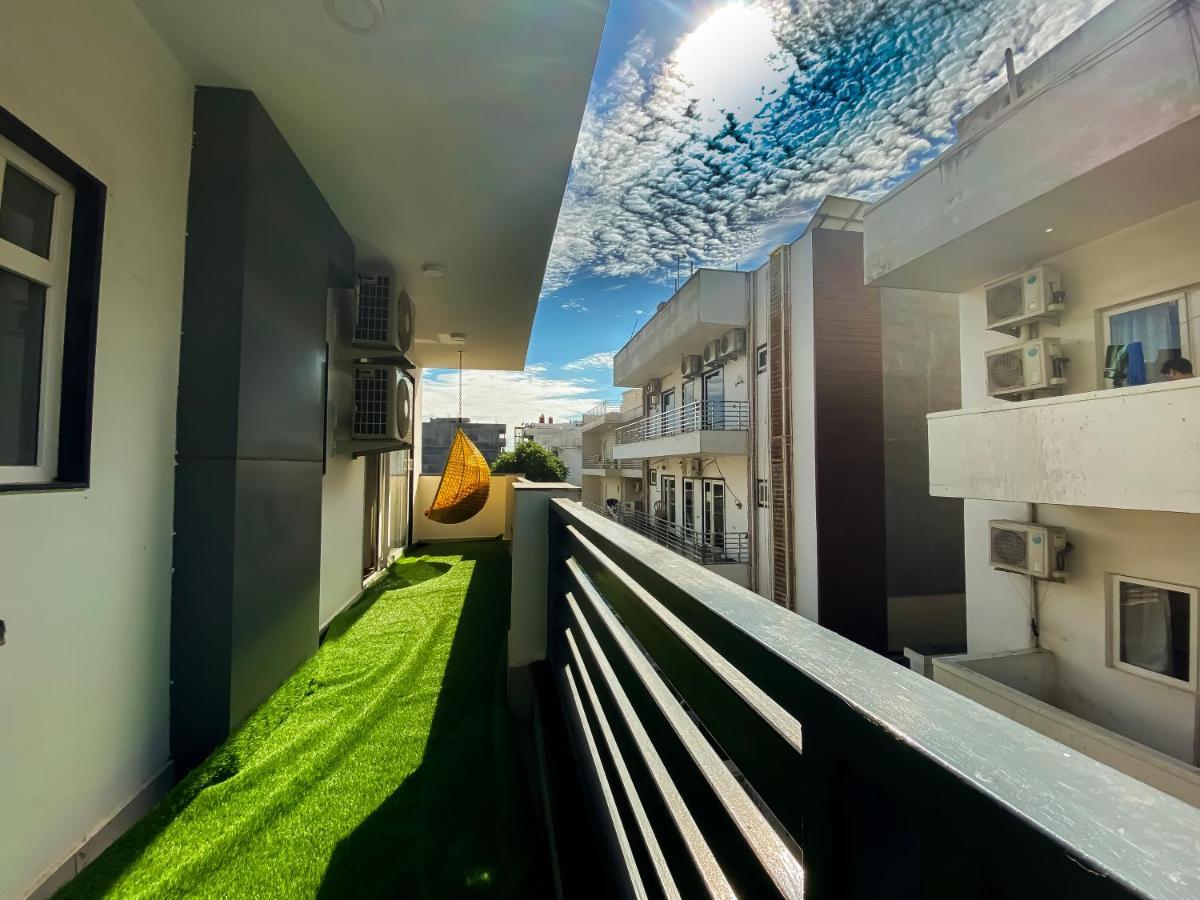 Sky Suites Gurgaon Bagian luar foto
