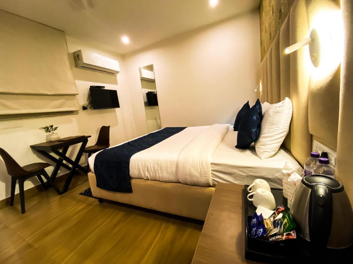 Sky Suites Gurgaon Bagian luar foto