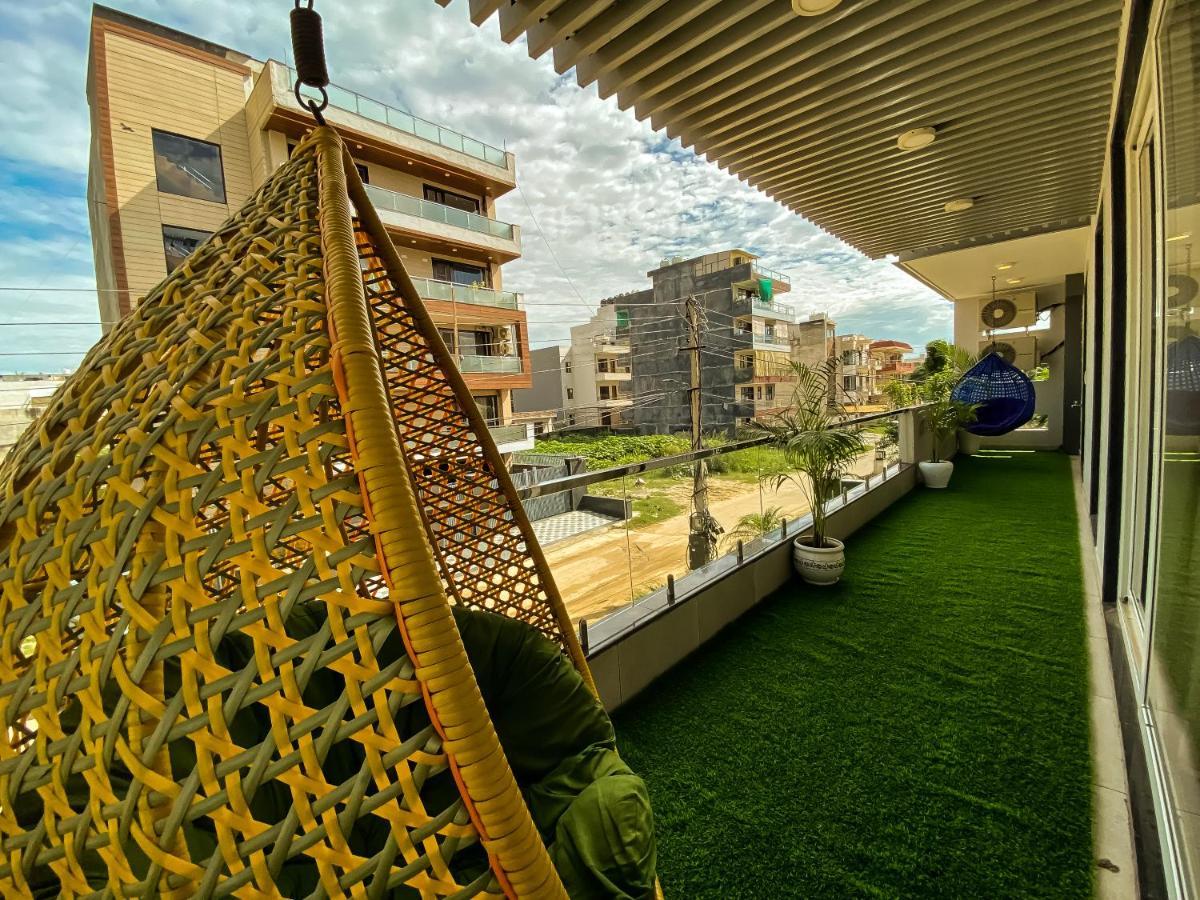 Sky Suites Gurgaon Bagian luar foto