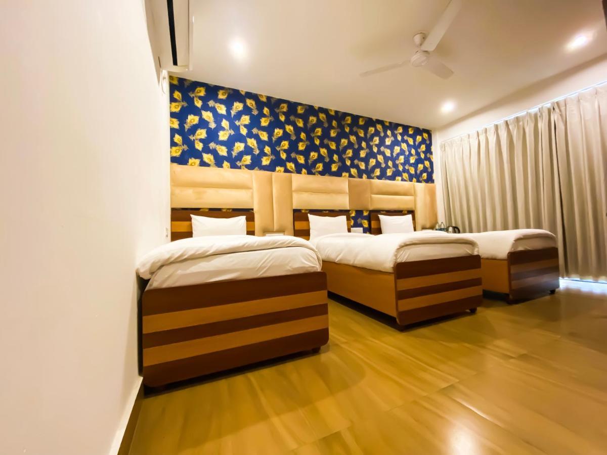 Sky Suites Gurgaon Bagian luar foto