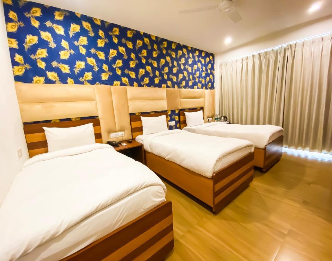 Sky Suites Gurgaon Bagian luar foto